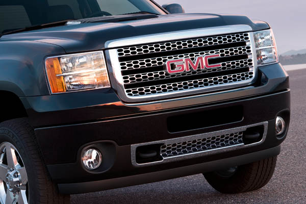 2011 GMC Sierra Denali HD Grill